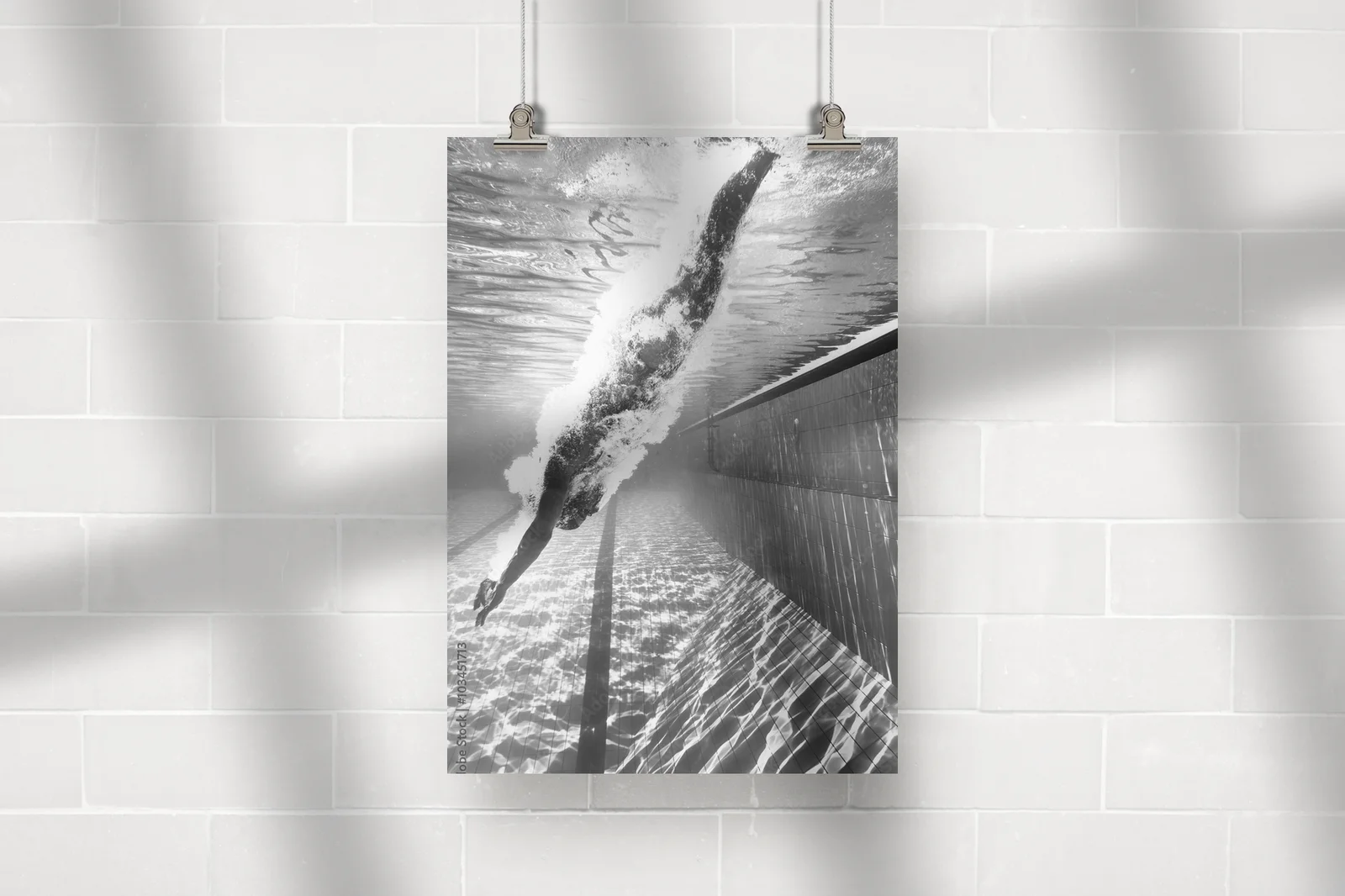 Zanurzenie w monochromatycznym oceanie ciszy