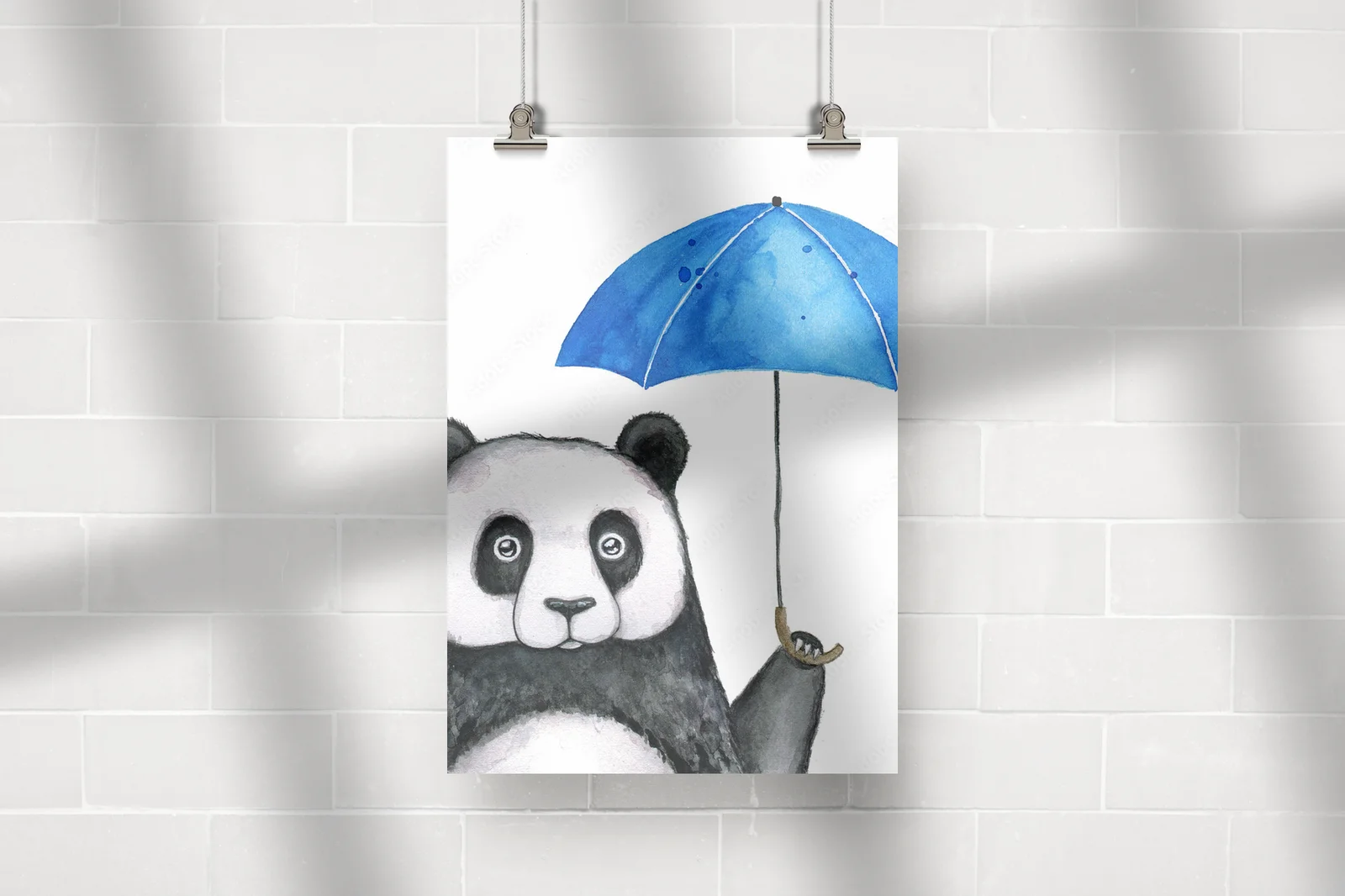 Uroczy panda pod niebieskim parasolem