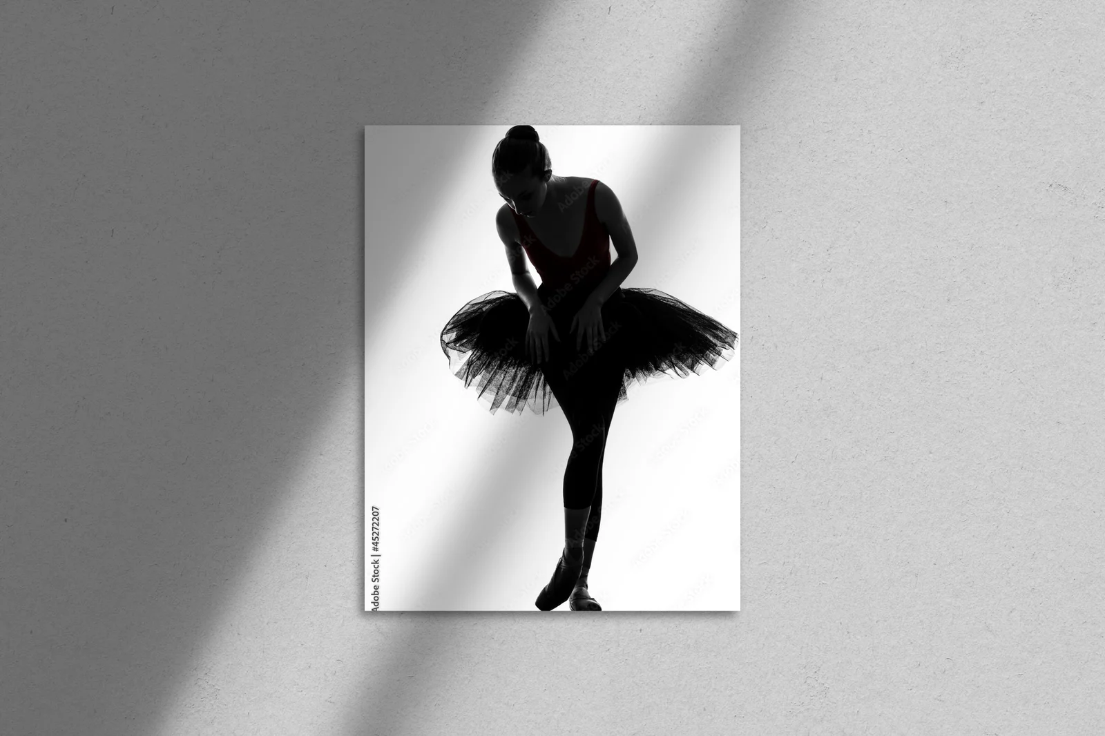 Balerina w lśniącej bieli - elegancja i lekkość