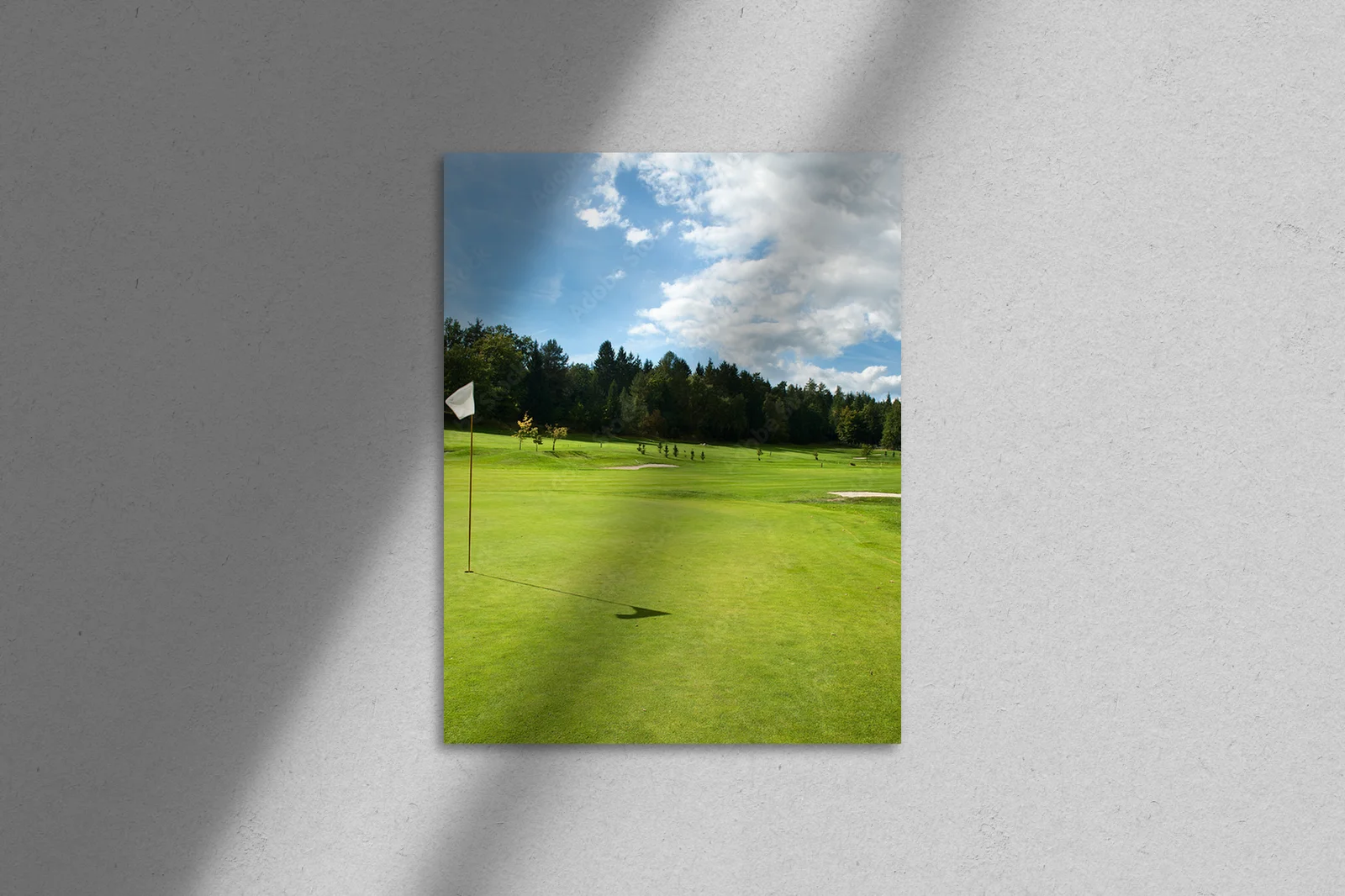 Nostalgiczna podróż po słonecznym polu golfowym
