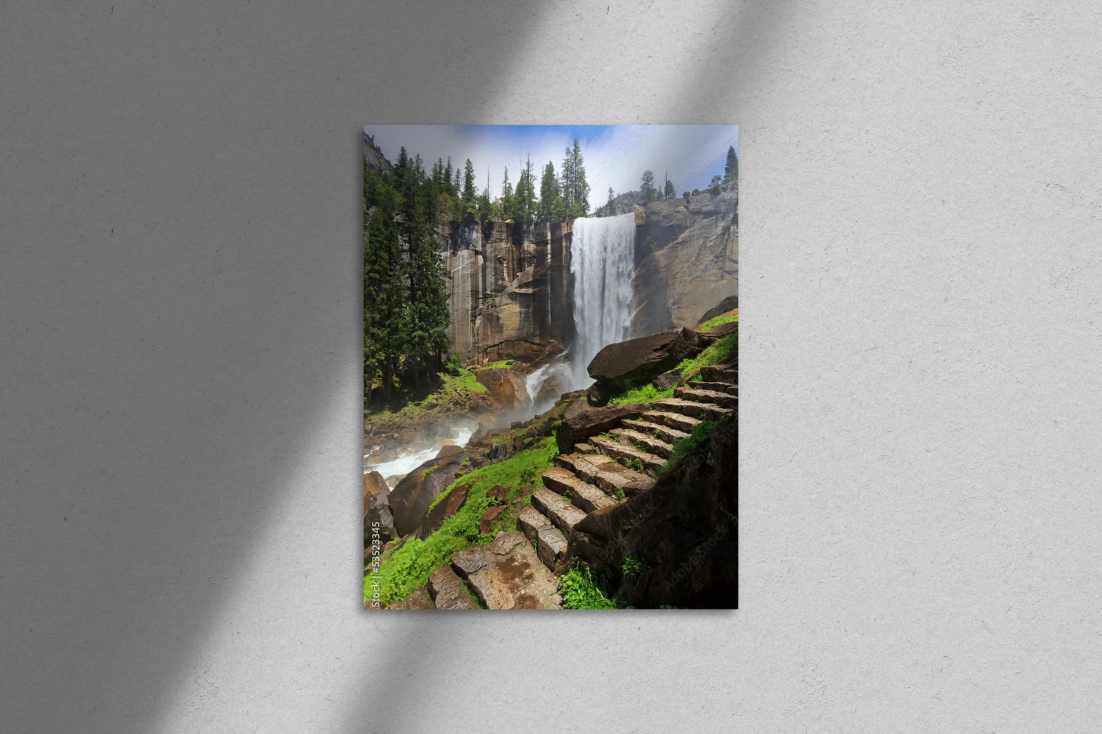 Mistyczna moc Vernal Fall w Yosemite