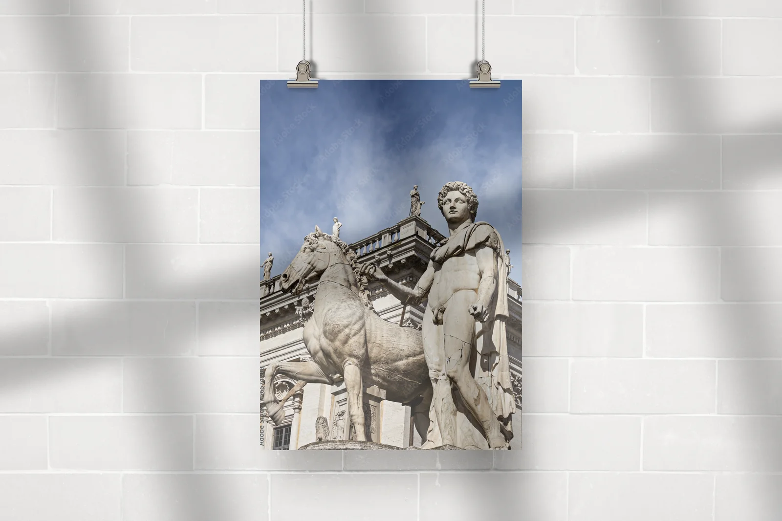 Zjawiskowe Equestrian Statue Castora w Rzymie