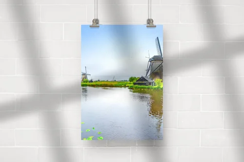 Sielankowy pejzaż Kinderdijk w delikatnych odcieniach