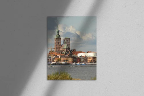 Pulsująca magia Stralsundu w stonowanych barwach