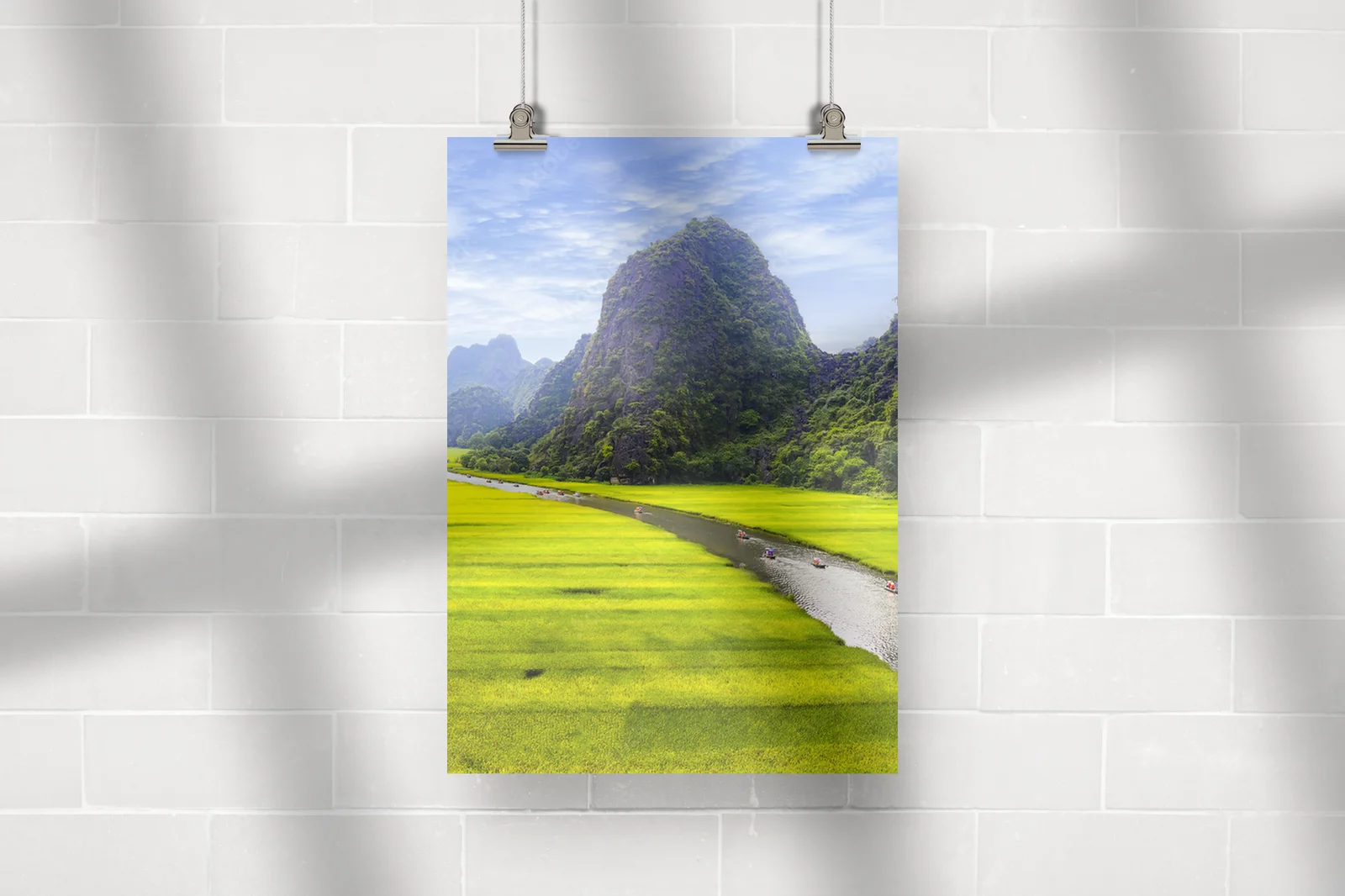 Malownicze pejzaże Ninh Binh w wiosennych barwach