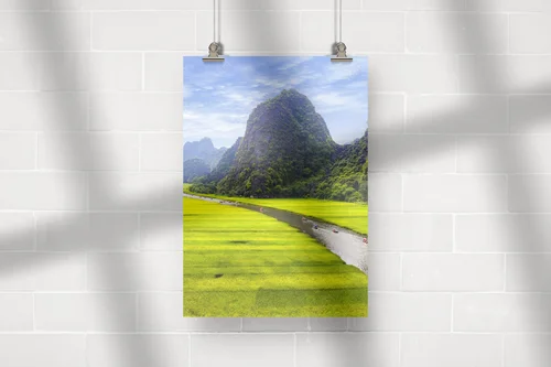 Malownicze pejzaże Ninh Binh w wiosennych barwach