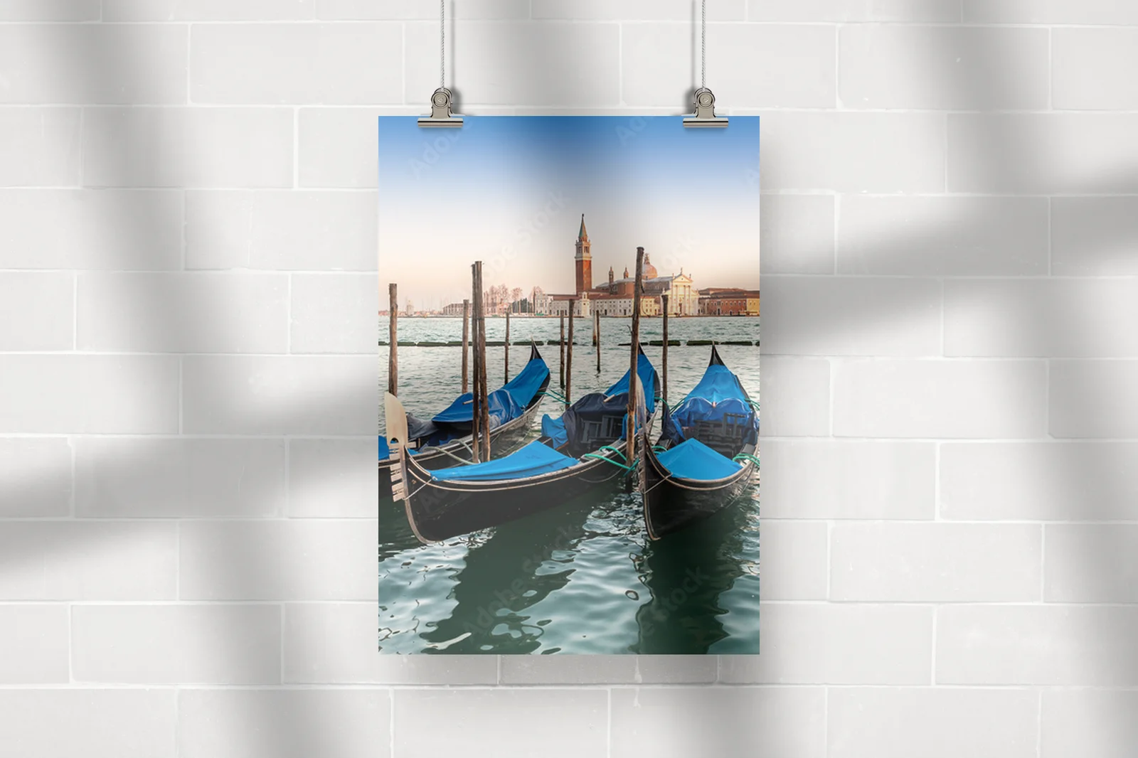 Romantyczna gondola w sercu Wenecji
