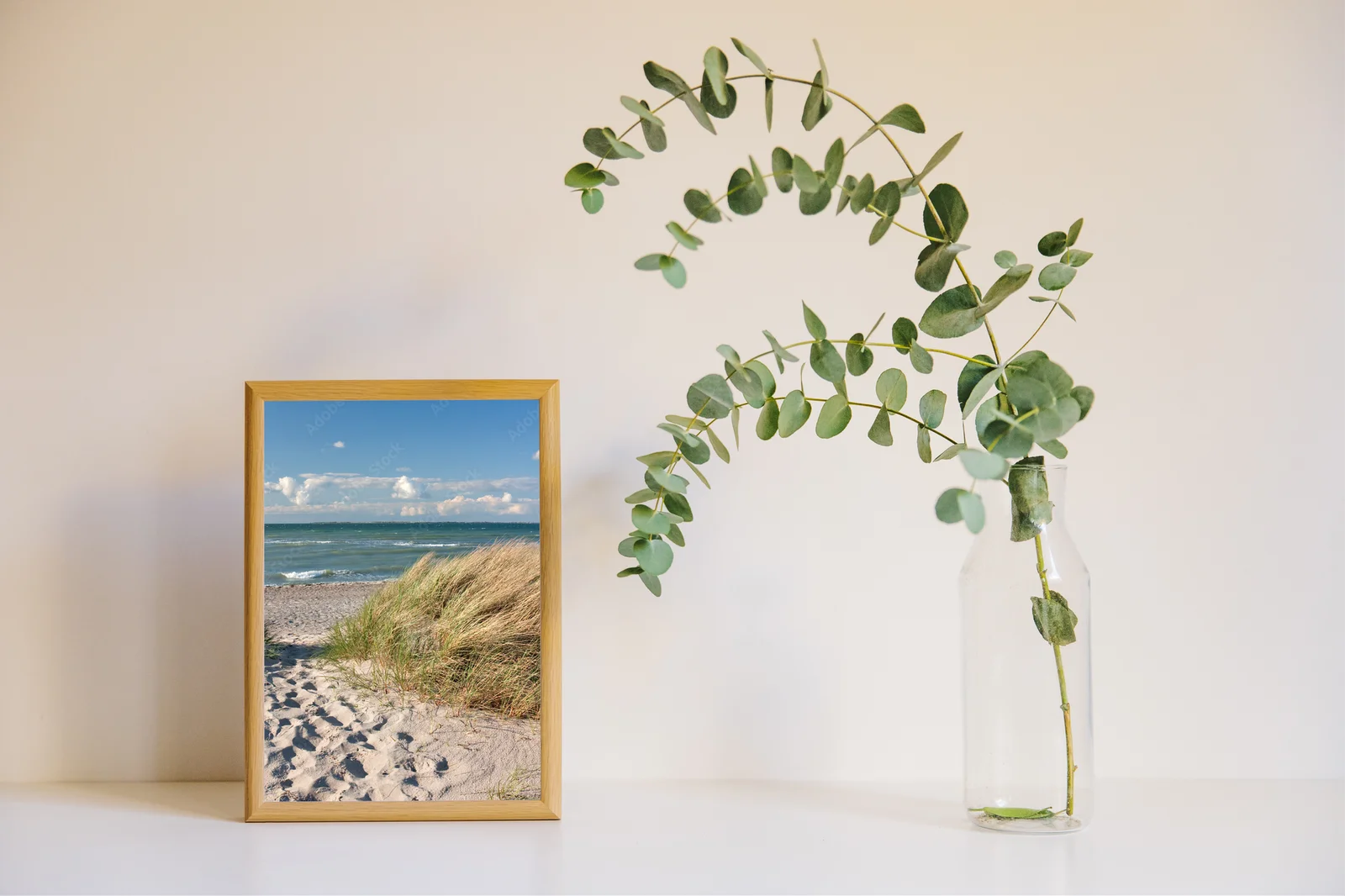 Błękitne Ścieżki Przez Duńskie Dune w Heiligenhafen