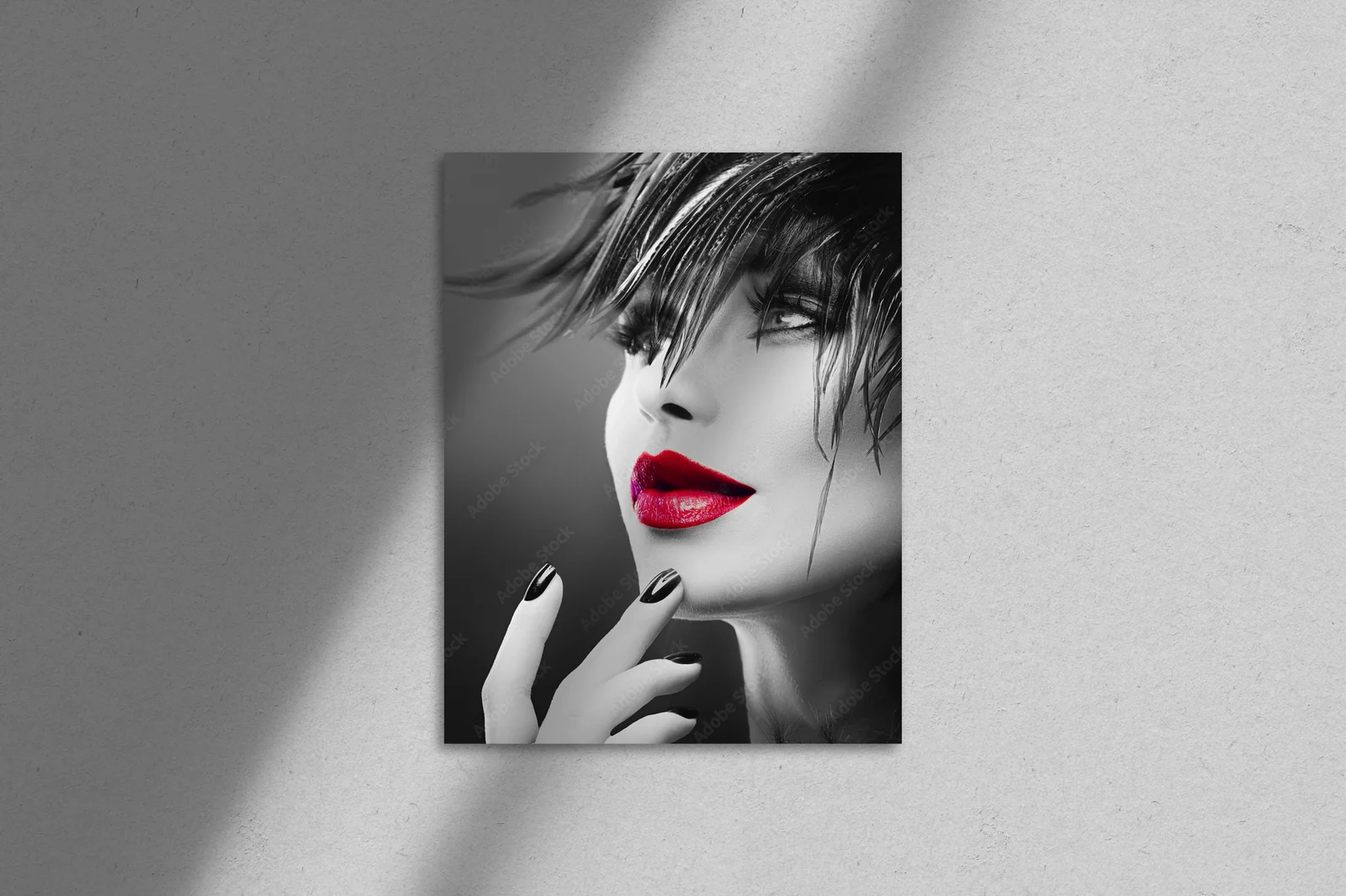 Glamour i elegancja w intensywnej czerni
