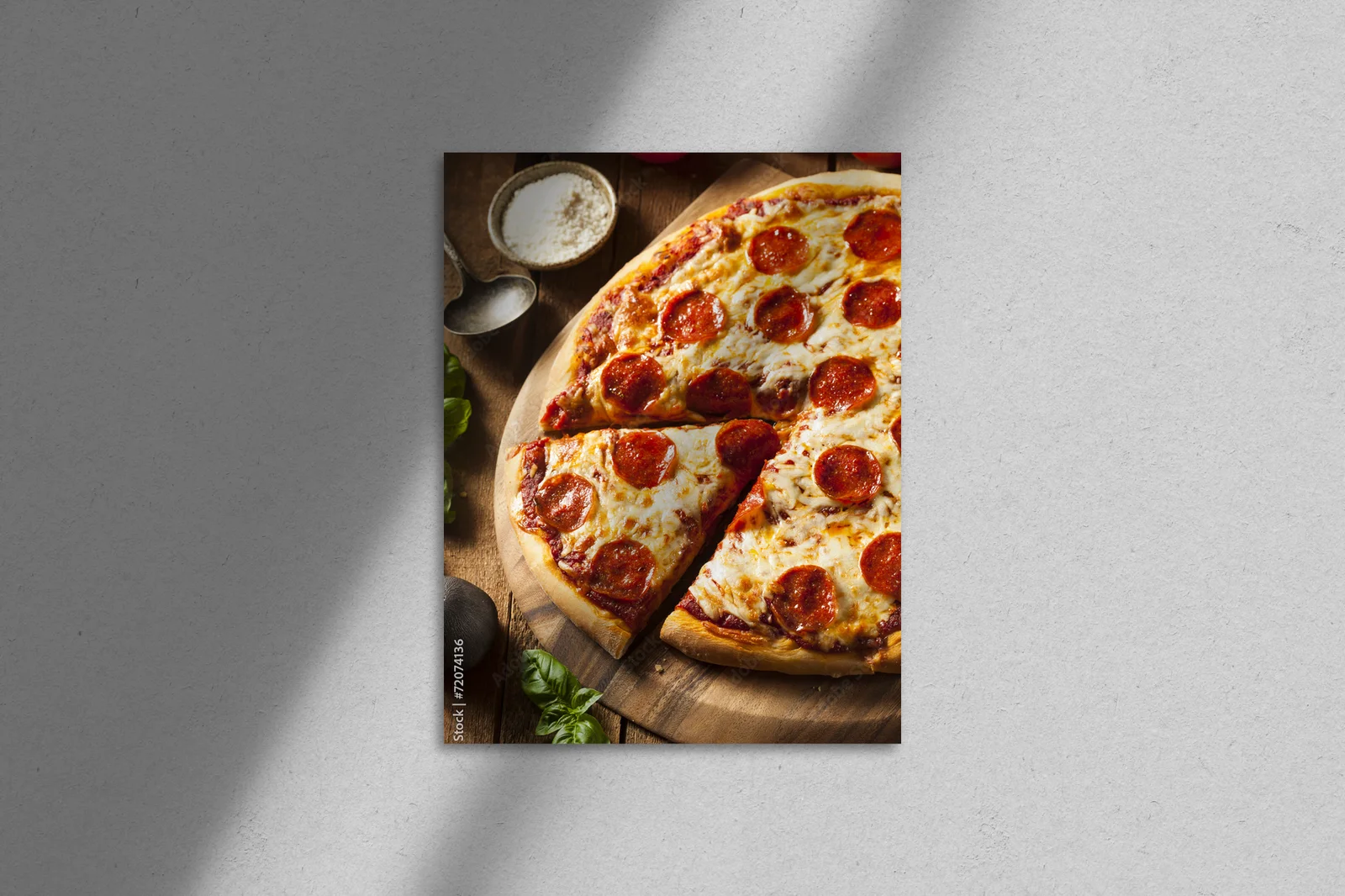 Wyrazista domowa pizza pepperoni na każdą okazję