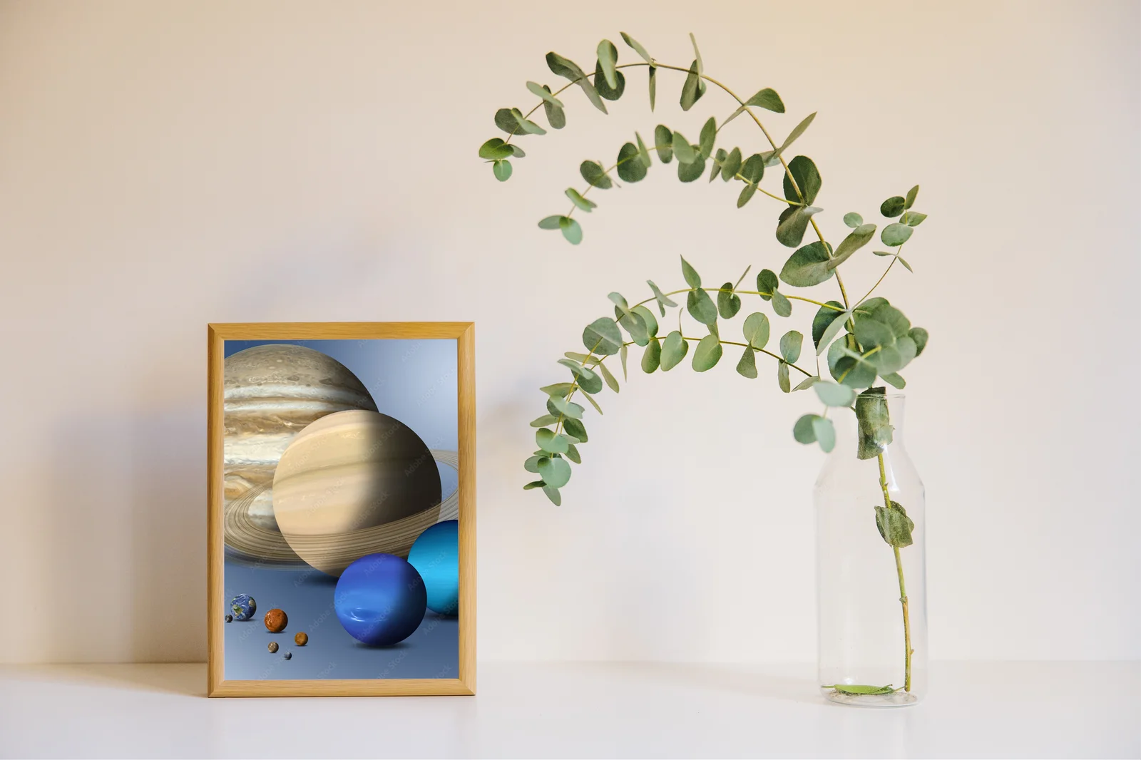 Eksploracja kosmicznych planet w głębokich odcieniach