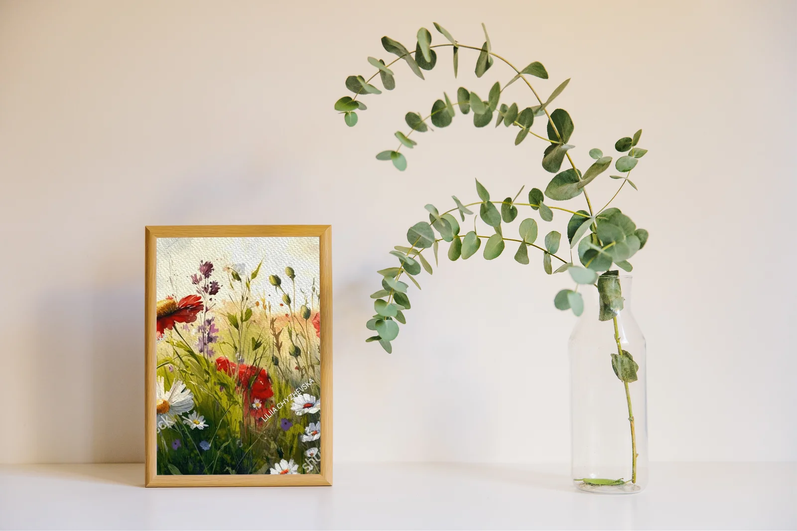 Letnie peonie i maki w zachwycającym pejzażu