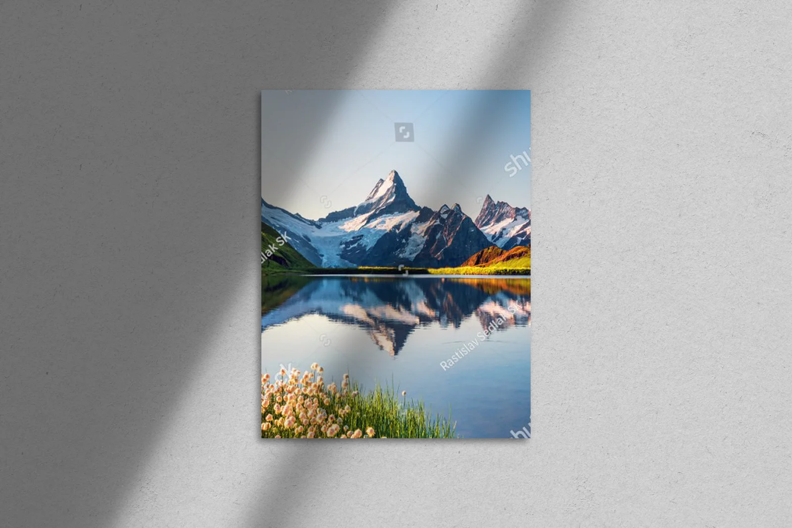 Malownicze alpejskie widoki nad jeziorem Bachalpsee