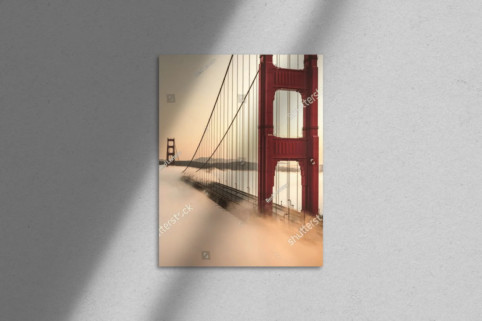 Majestatyczny wschód słońca nad Golden Gate