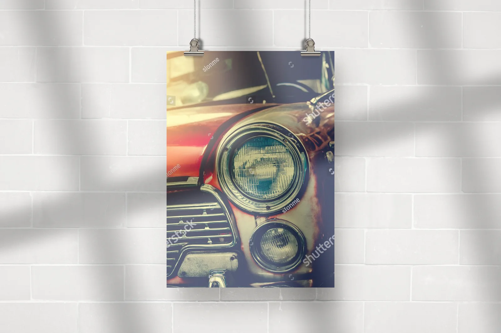 Retro lampa samochodowa w eleganckim stylu