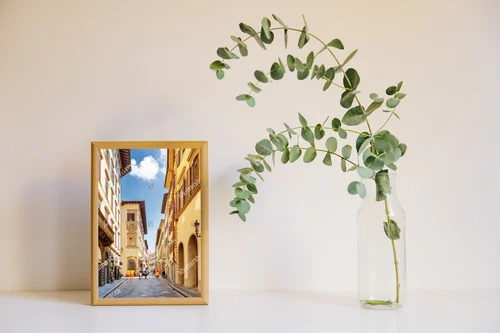 Urok średniowiecznej Via dei Banchi w Florencji