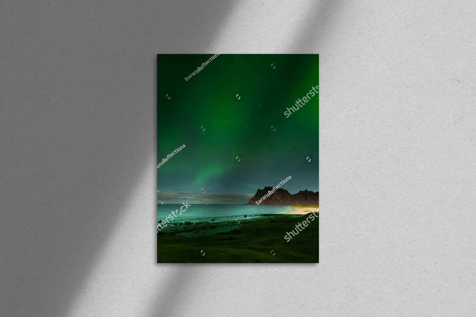 Magia norweskiego krajobrazu w nocnym blasku