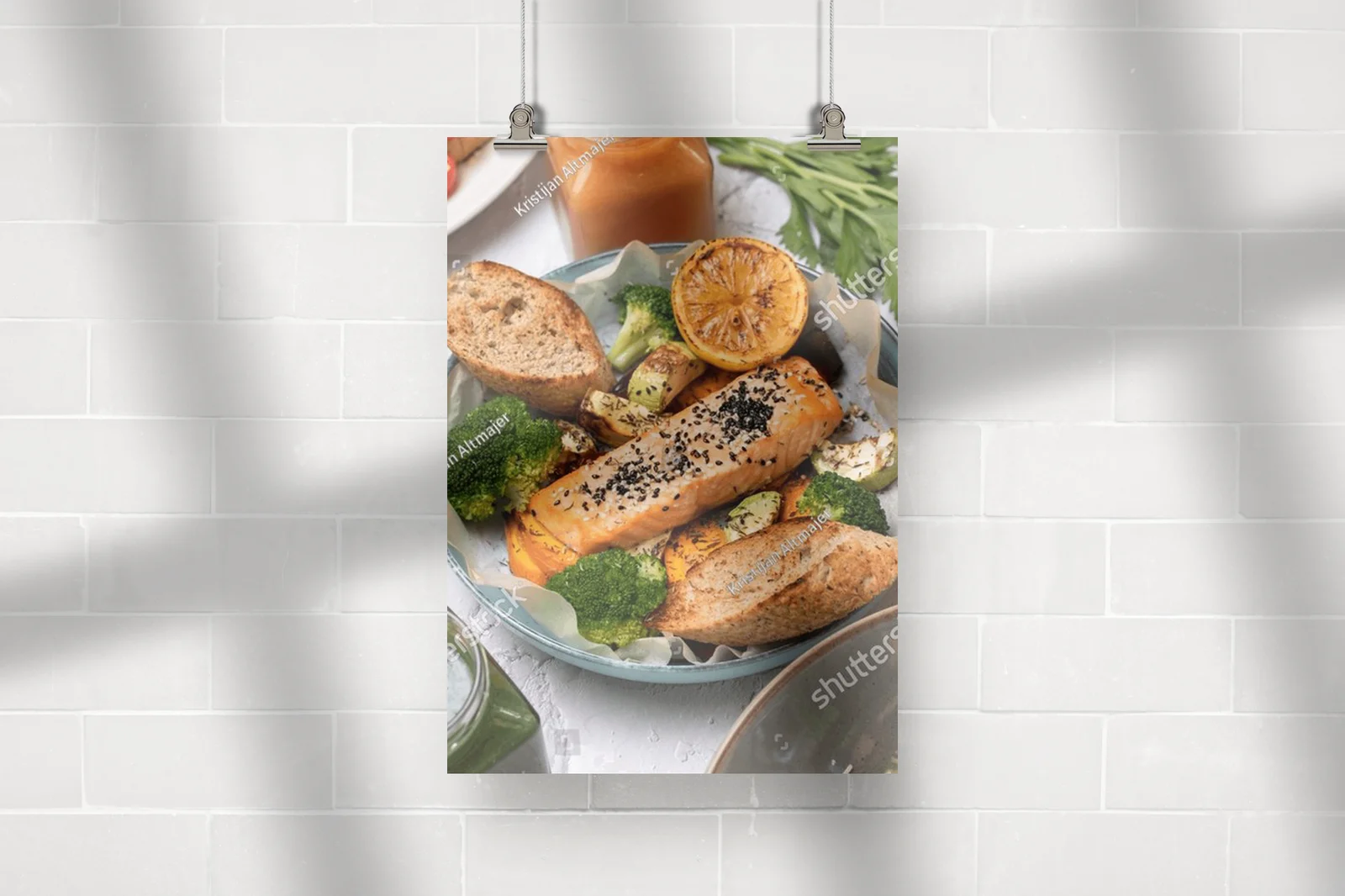 Aromatyczna uczta: wędzony salmon w towarzystwie warzyw