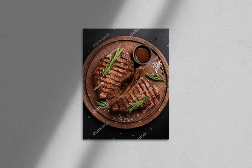 Aromatyczne grillowane steki w głębokiej tonacji