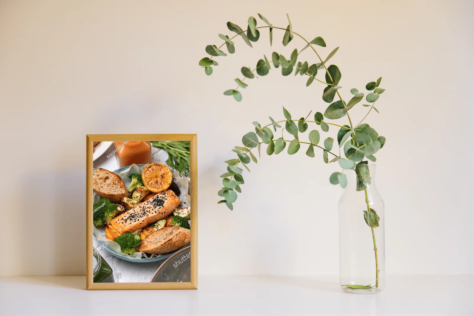 Aromatyczna uczta: wędzony salmon w towarzystwie warzyw