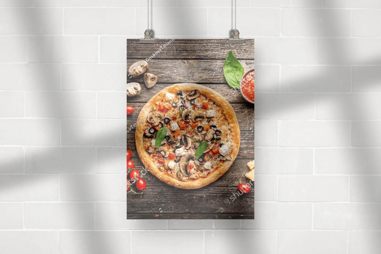 Wykwintna pizza warzywna w kolorowej aranżacji