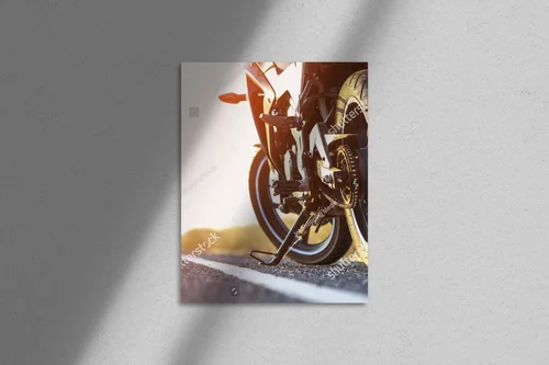 Motocyklowe przygody pod zachodzącym słońcem