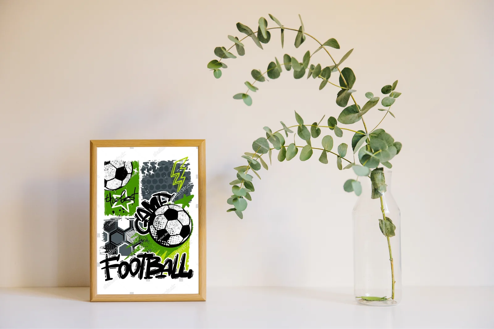 Dynamiczna kompozycja futbolowa w nowoczesnym stylu