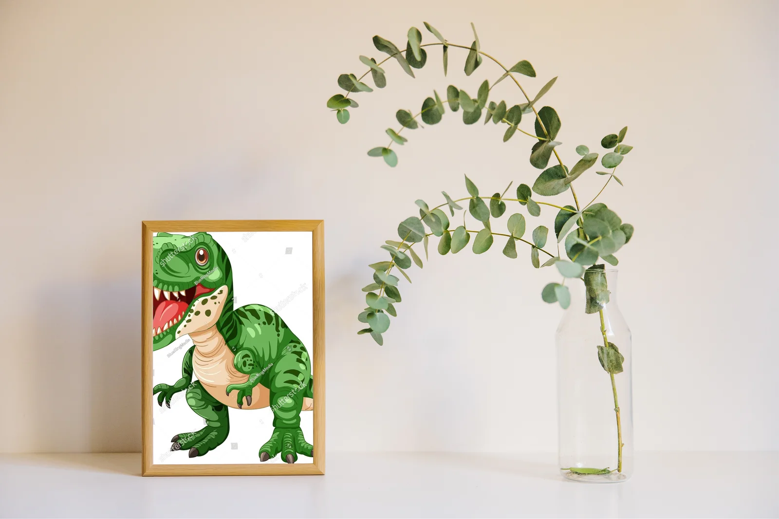 Zielony dinozaur w radosnej przygodzie
