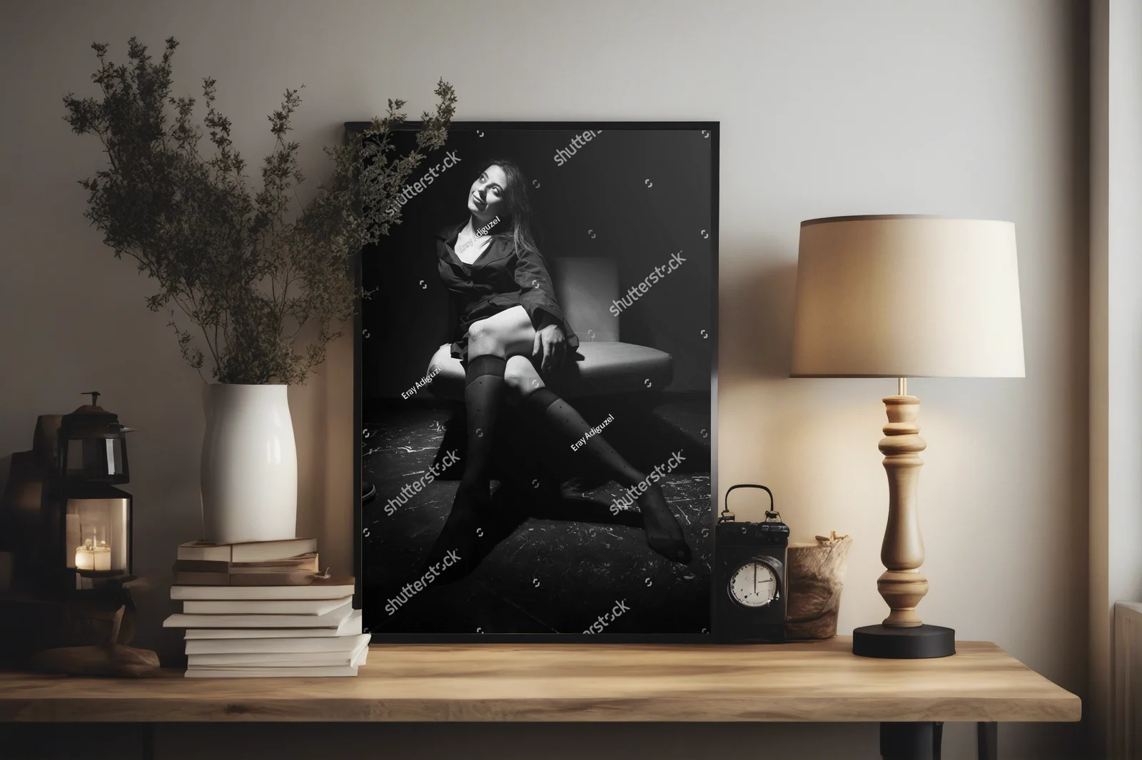 Zmysłowy portret kobiety w monochromatycznej tonacji