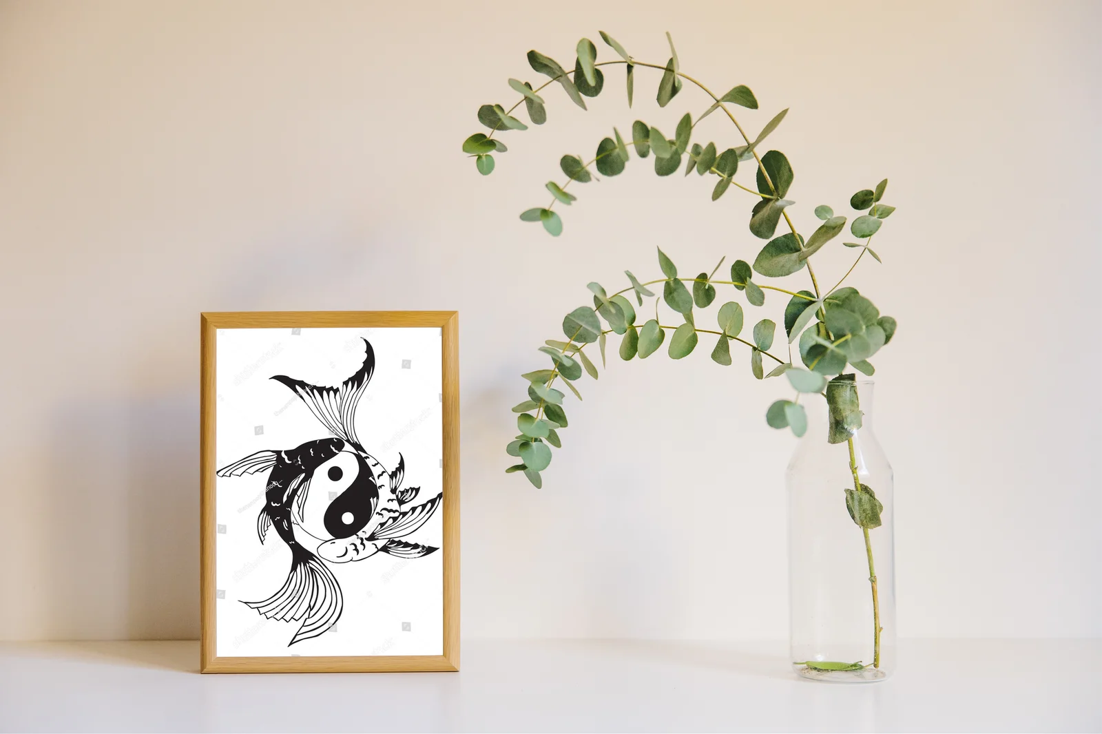 Harmonijna kompozycja ryb yin-yang