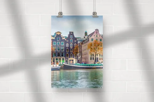 Malownicze widoki Amsterdamu w jesiennych kolorach