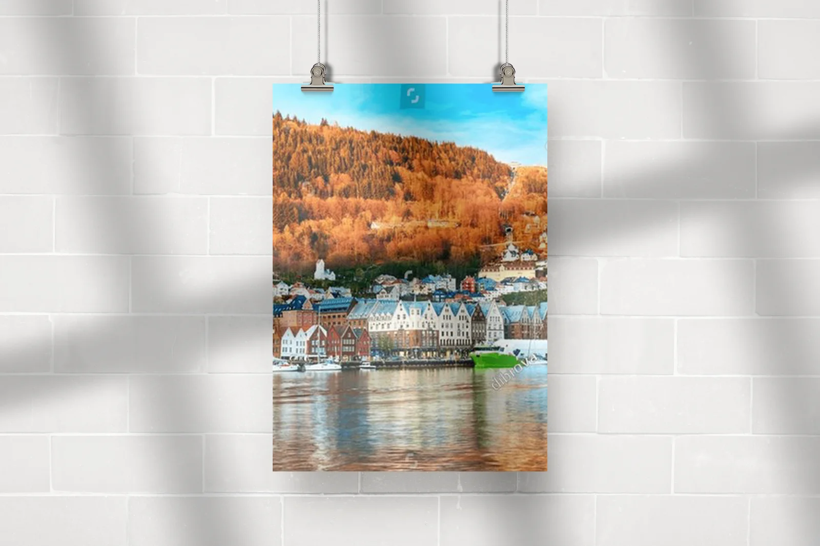 Panorama portu Bryggen w Bergen o zachodzie słońca