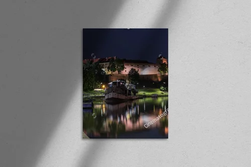 Urok nocnego Wawelu ponad Wistulą