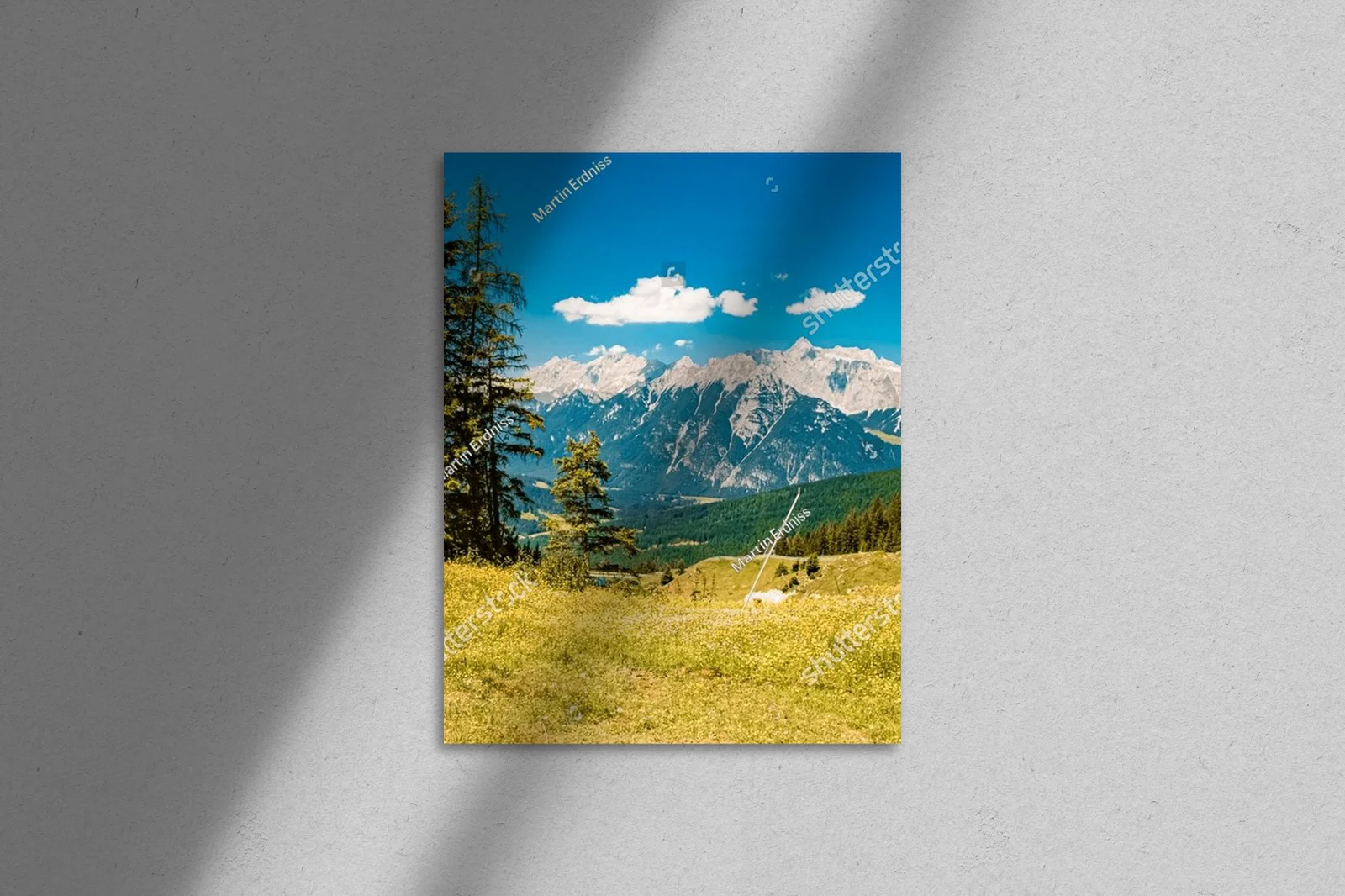 Alpejski krajobraz lata na Sefeldzie