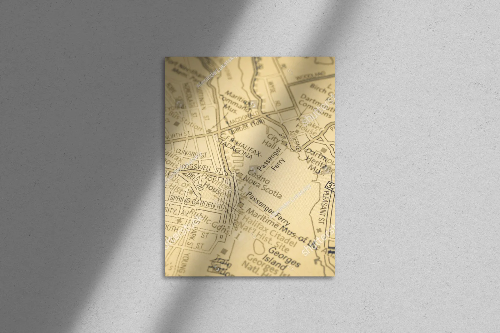Halifax - Mapa odkryć w słonecznych odcieniach