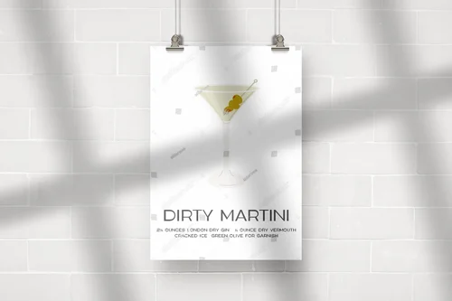 Elegancki Dirty Martini w minimalistycznej aranżacji