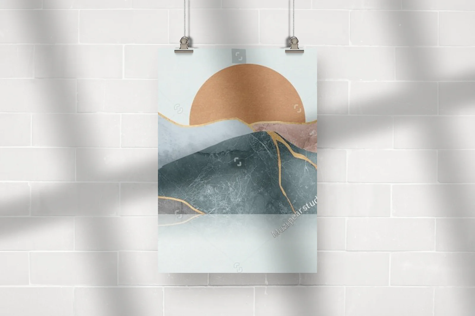 Geometryczne obrazy gór i morza w pastelowych tonach