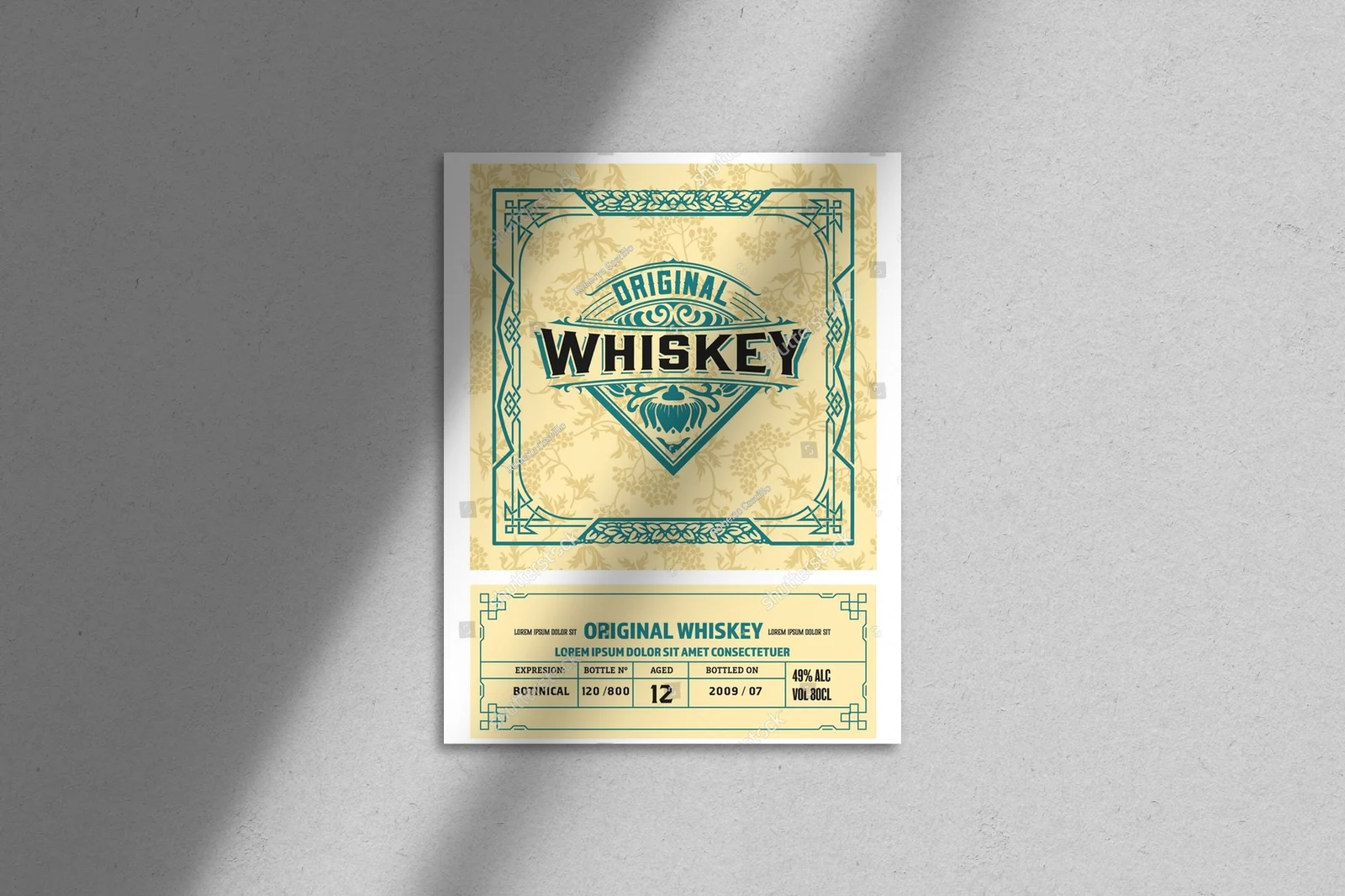 Vintage ramki w eleganckiej whiskey etykiecie