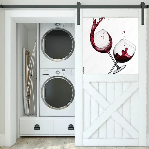 Elegancja czerwonego wina w minimalistycznym stylu