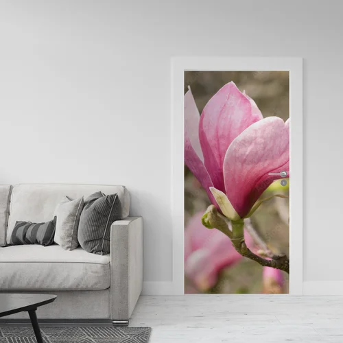 Elegancka magnolia w ciepłych odcieniach