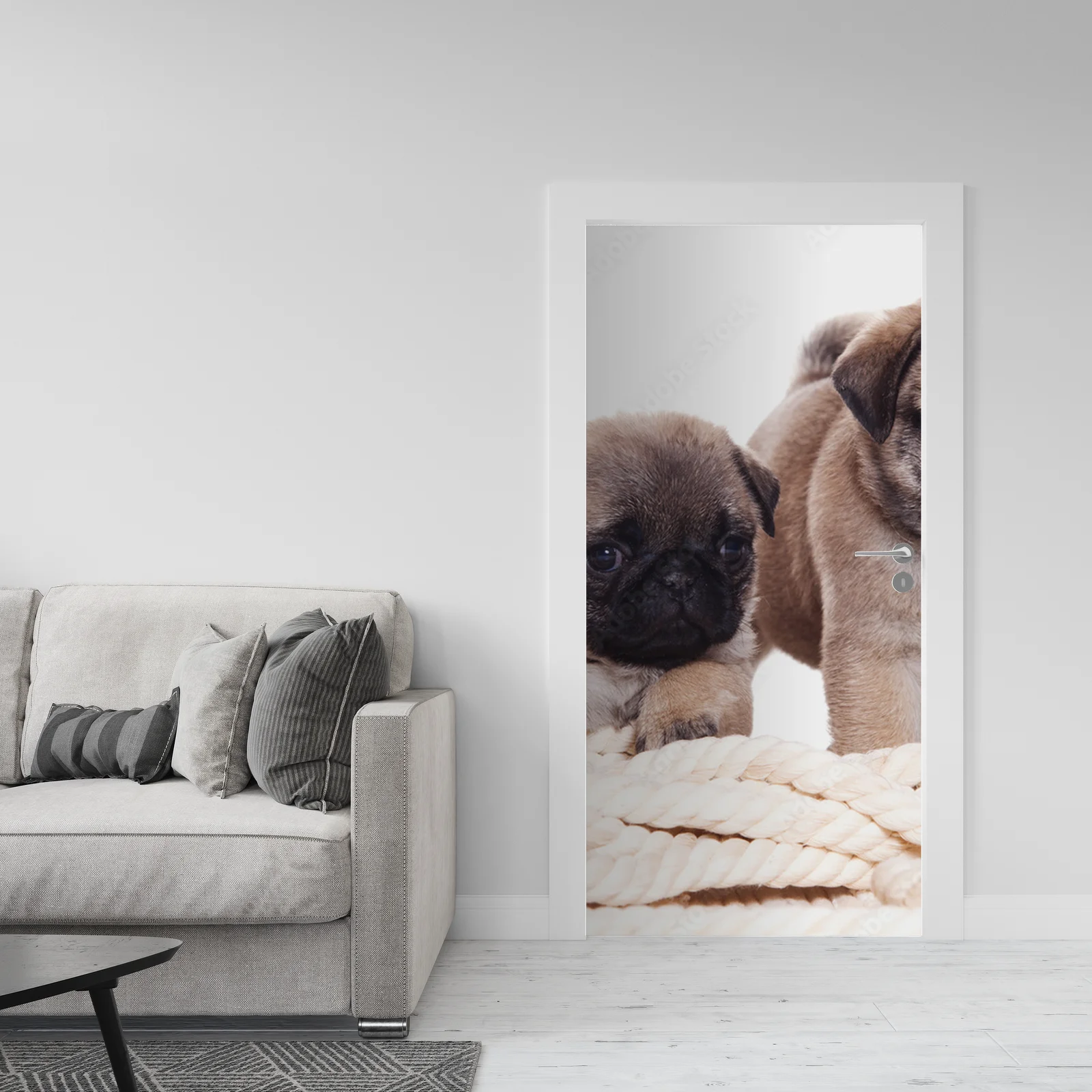 Uroczy Pug w harmonii bieli