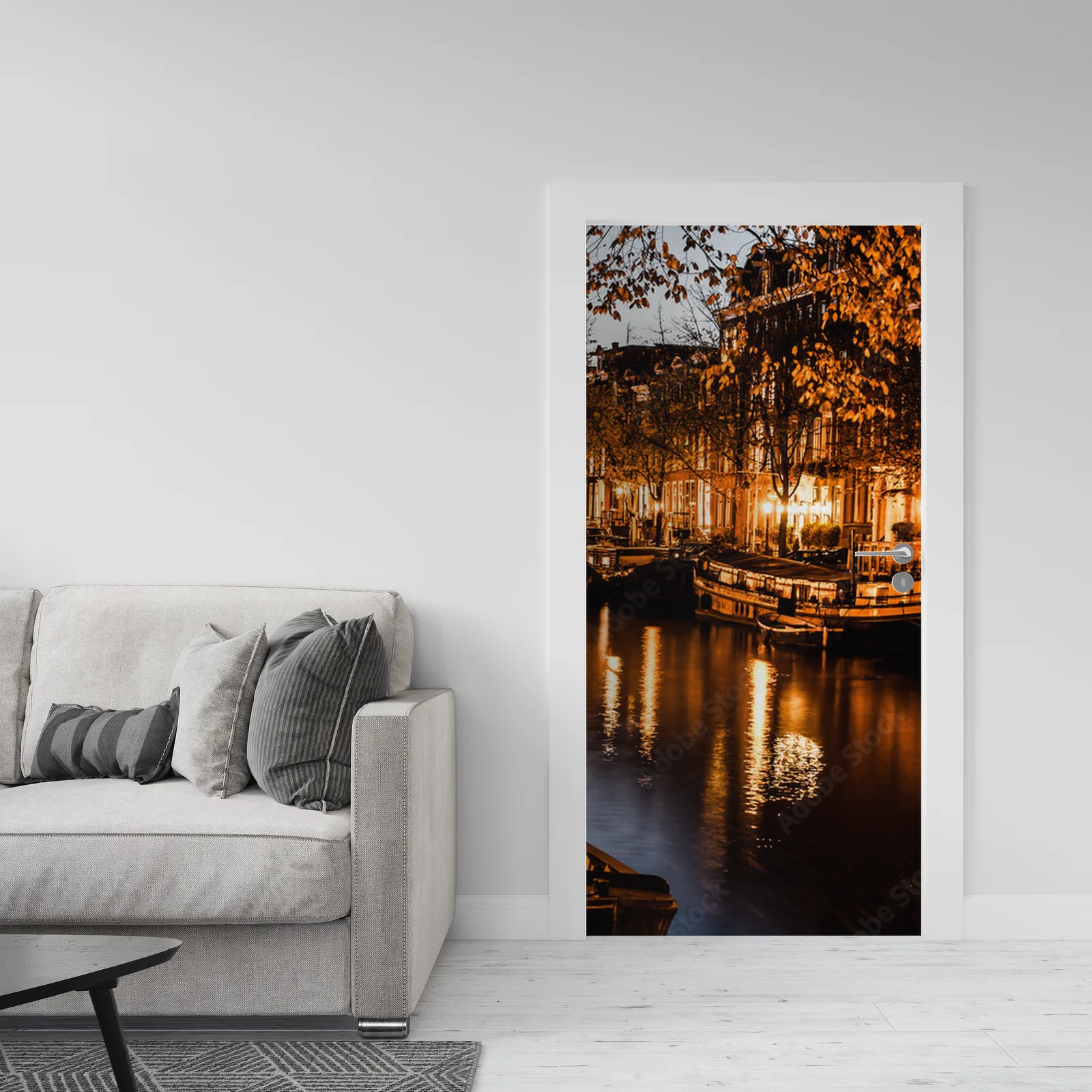 Nocny Amsterdam w tajemniczych odcieniach