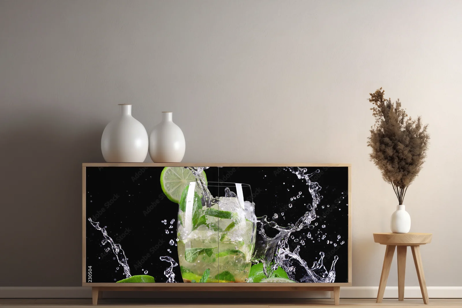 Orzeźwiająca kompozycja mojito na czarnym tle