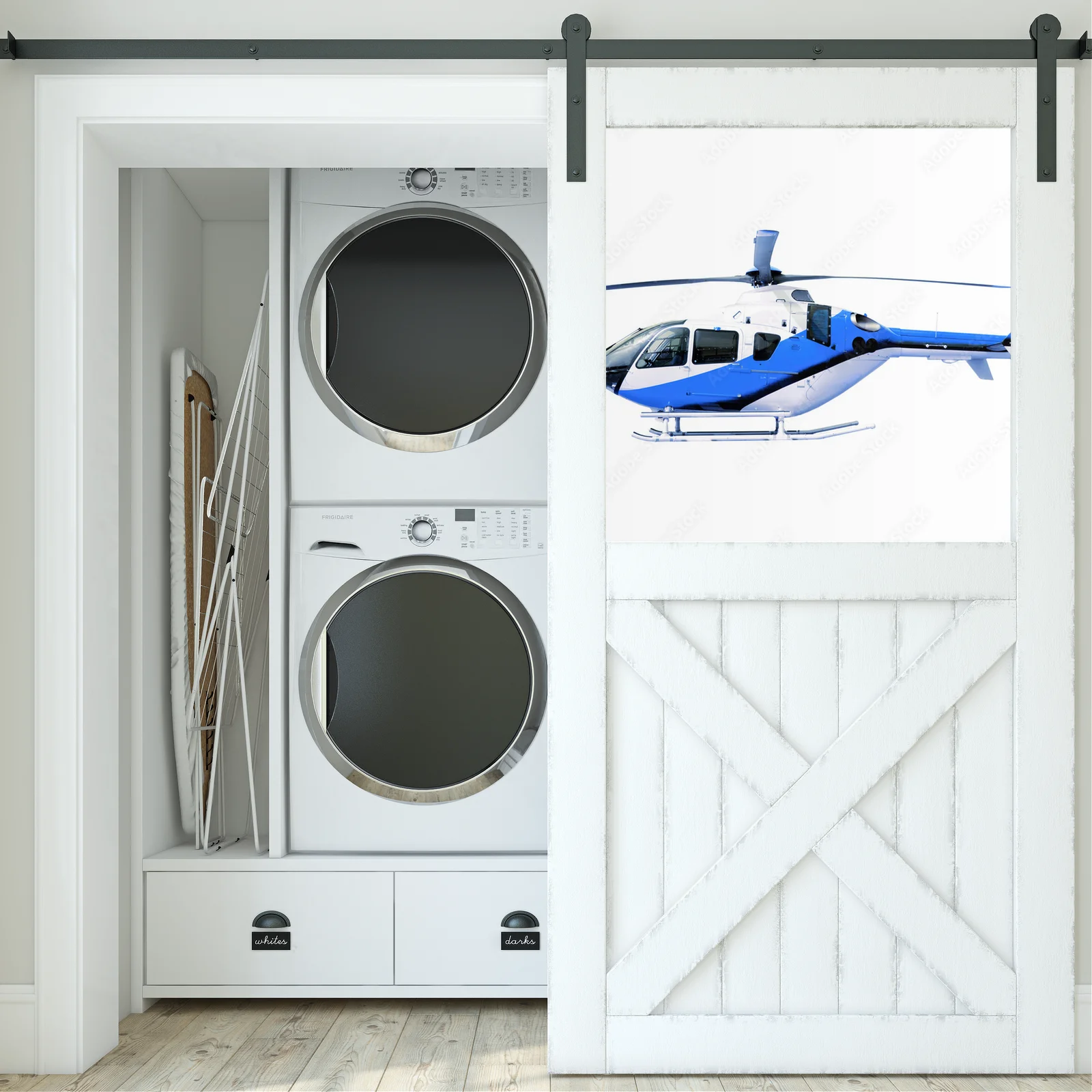 Niebieski helikopter w niewinnej bieli