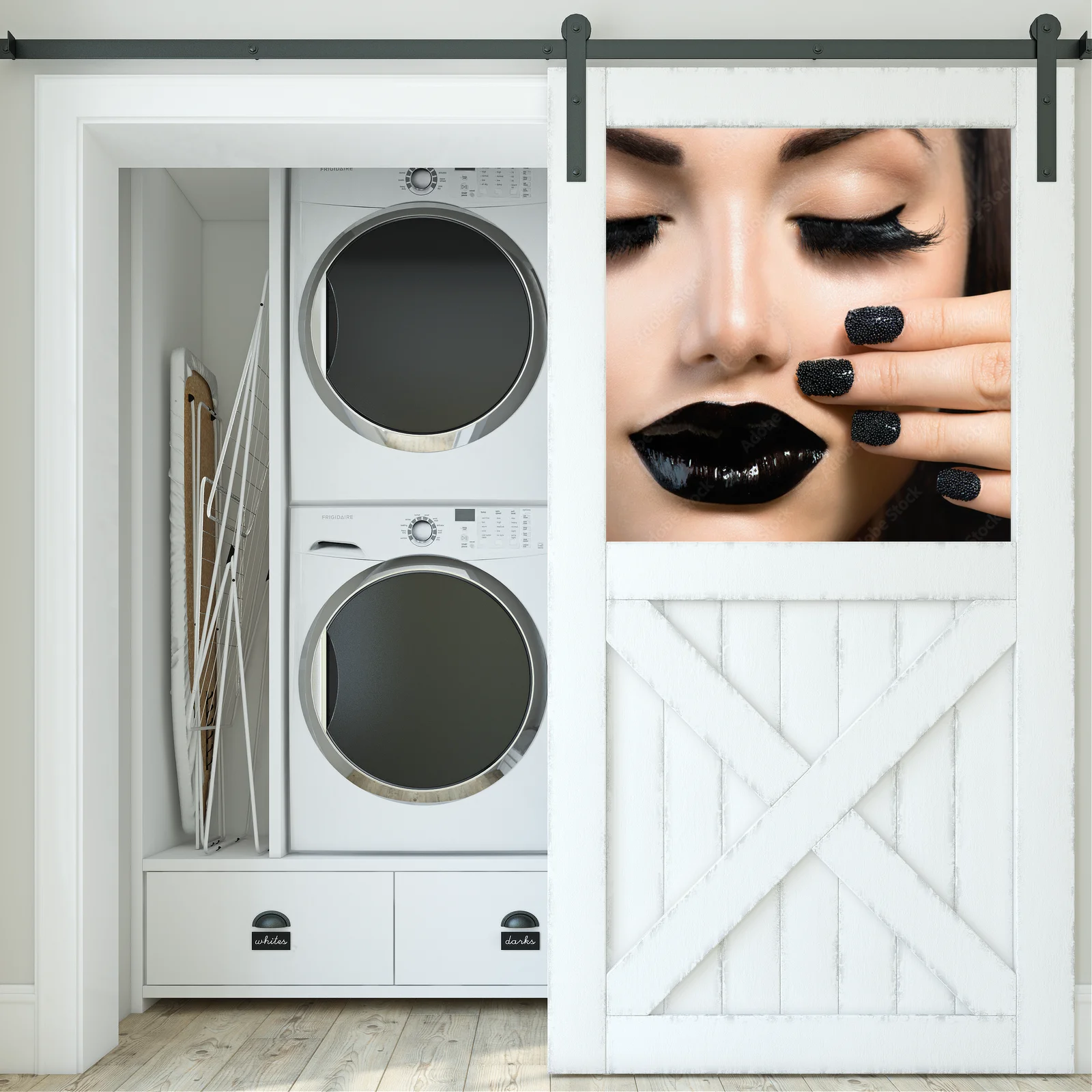 Glamour i elegancja - czarna manicure w stylu
