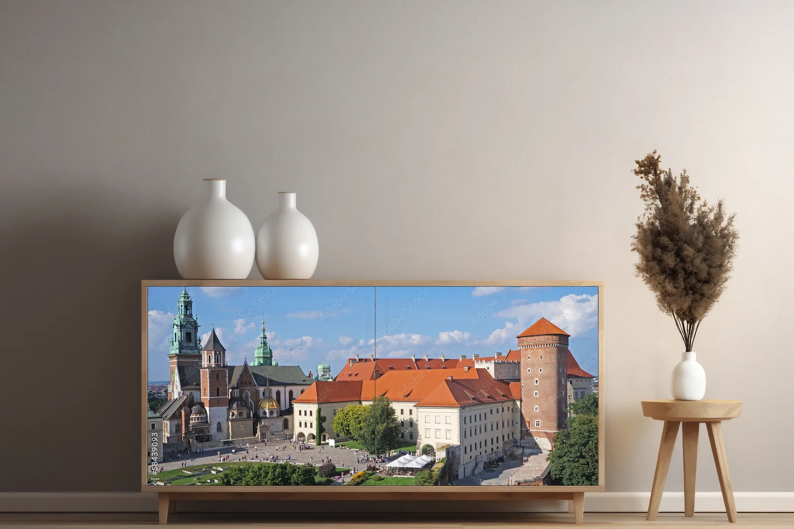 Krakowski zamek w niebieskich odcieniach