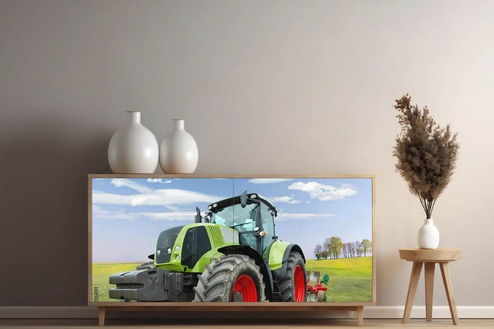 Współczesny traktor w odcieniach szarości i błękitu