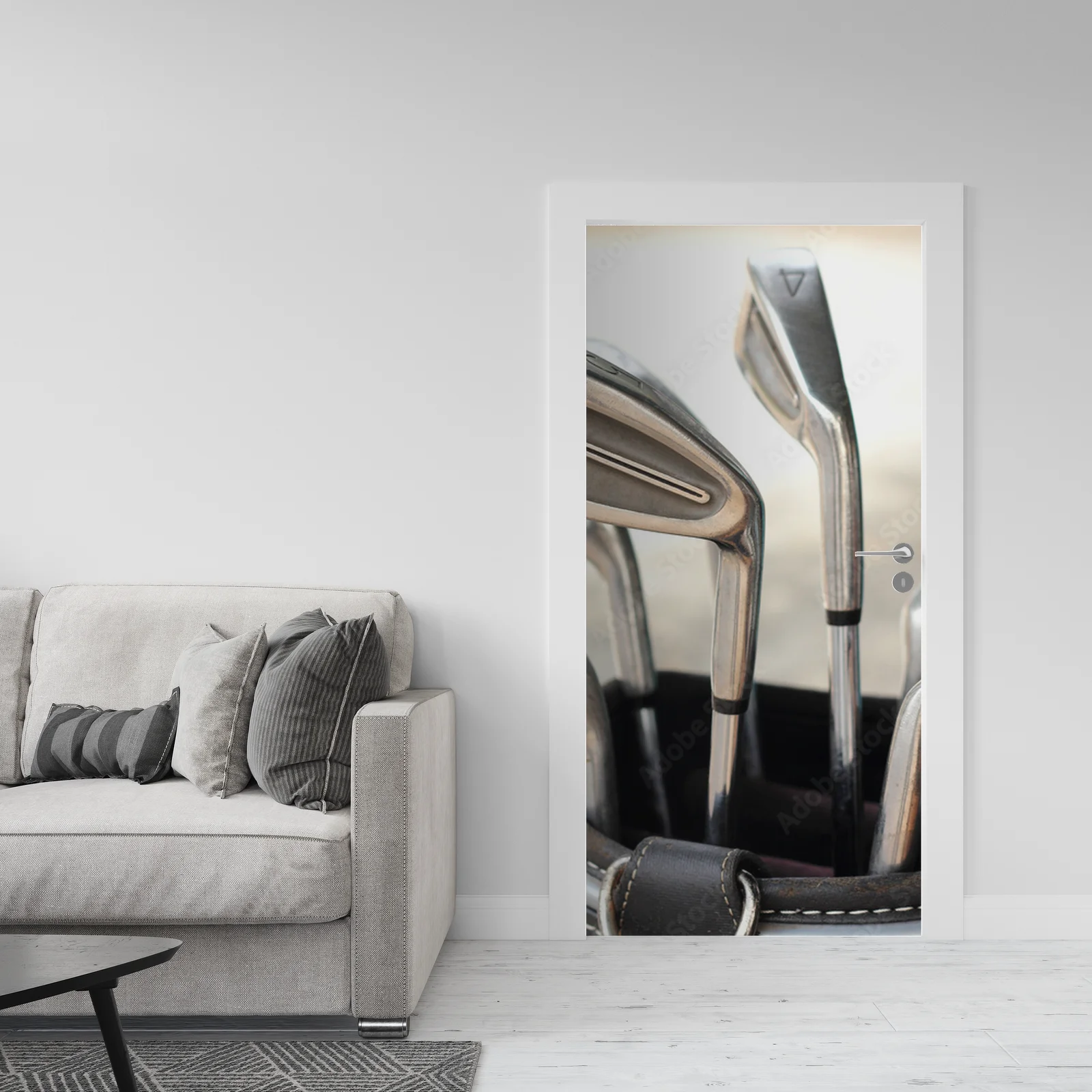 Eleganckie metalowe akcesoria golfowe w harmonijnym zestawieniu