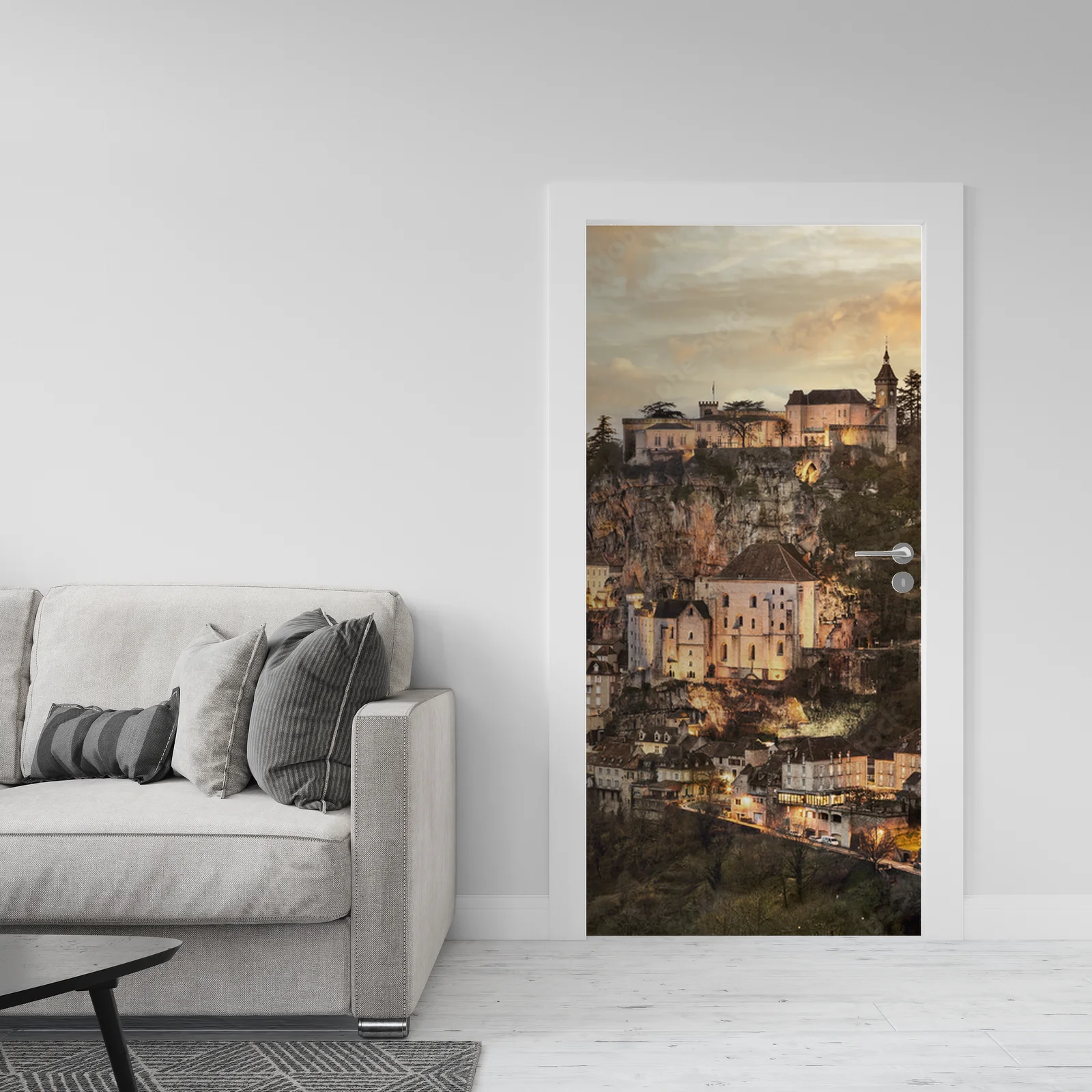 Urokliwe miasteczko Rocamadour w pastelowych odcieniach