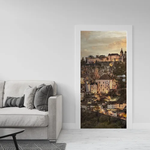 Urokliwe miasteczko Rocamadour w pastelowych odcieniach